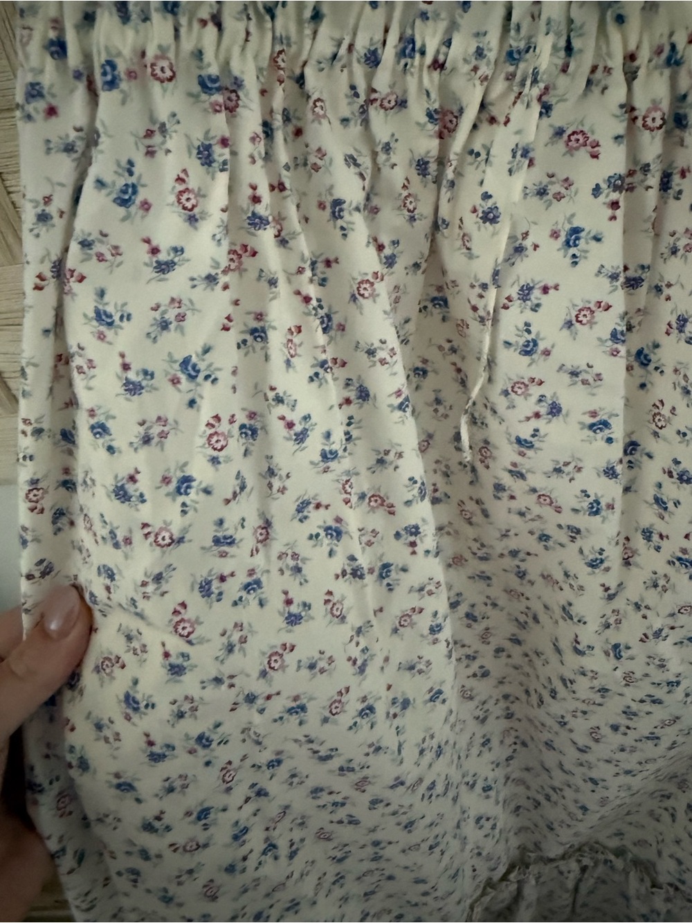 Eileen West Smocked Midi Dress with Puff Sleeves - Cream Floral - Picture 3 of 3